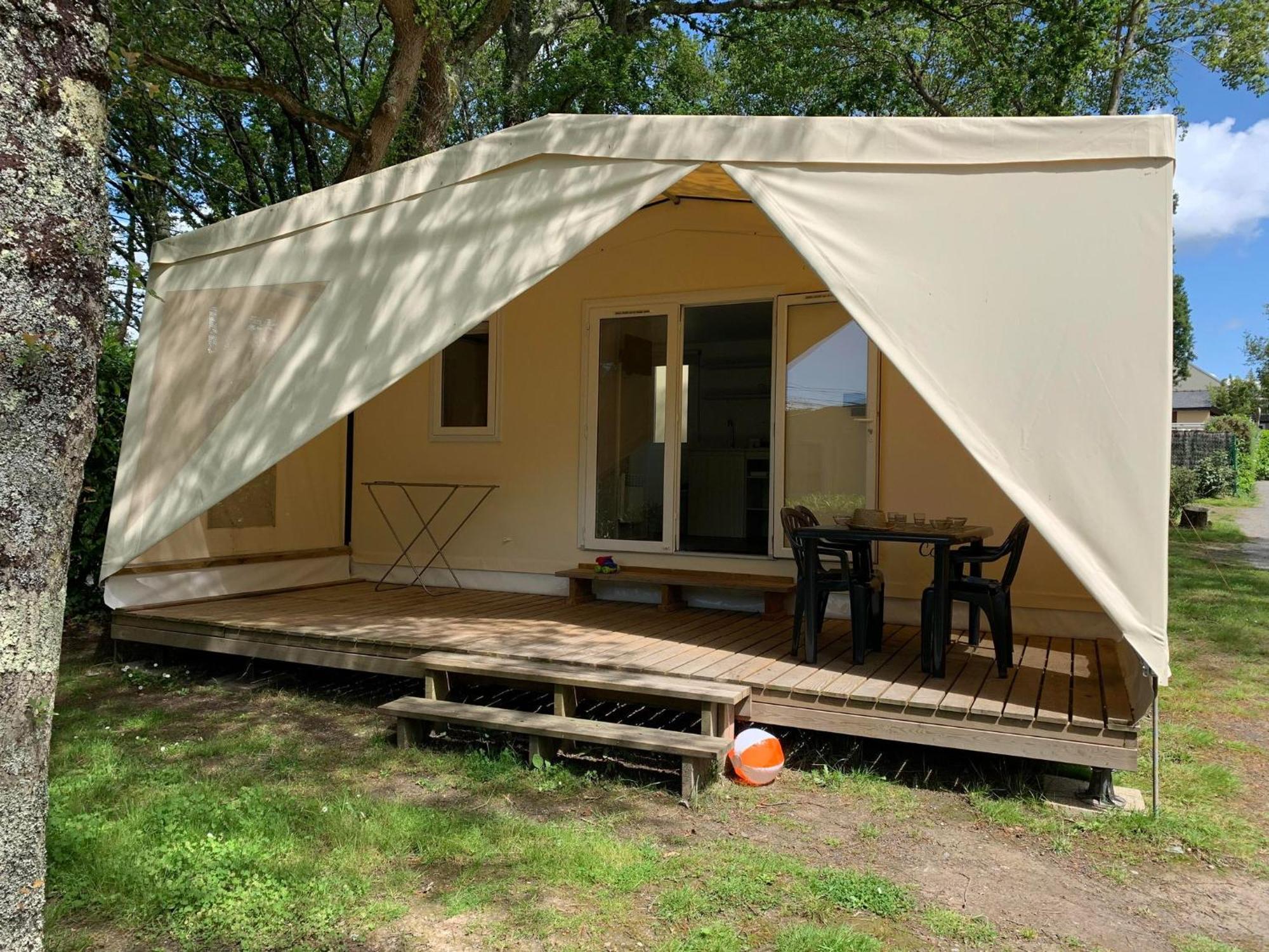 Camping De L'Etang Du Pays Blanc Guerande Exterior photo